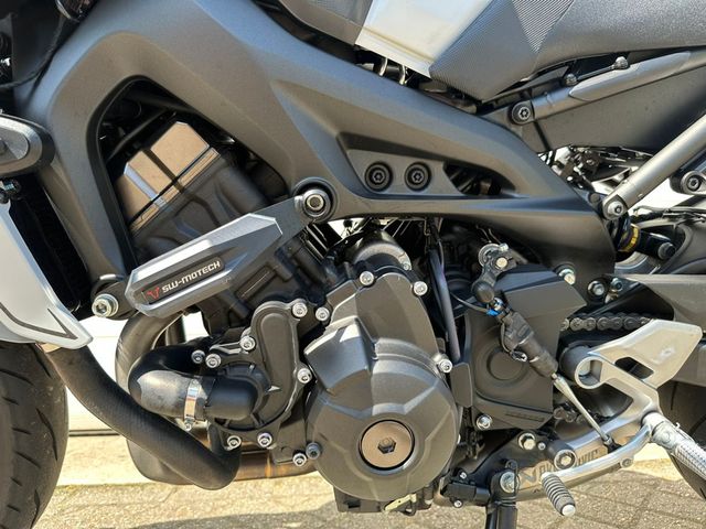 yamaha - mt-09-abs