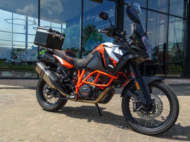 ktm - 1290-super-adventure-s