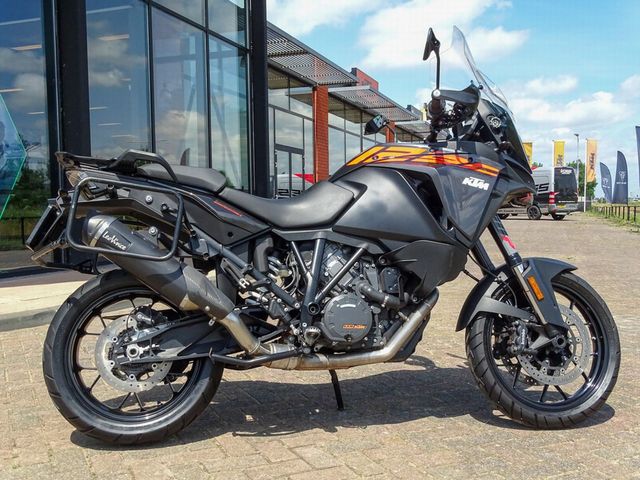 ktm - 1290-super-adventure-s