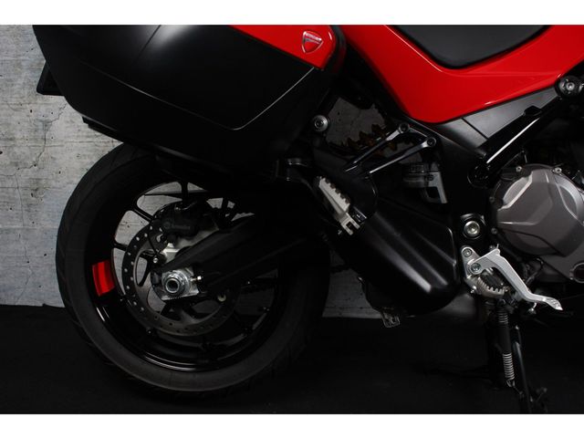 ducati - multistrada-v2-s
