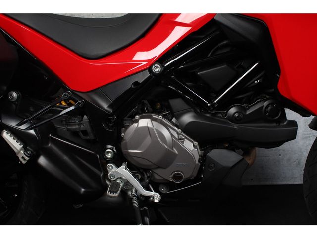 ducati - multistrada-v2-s