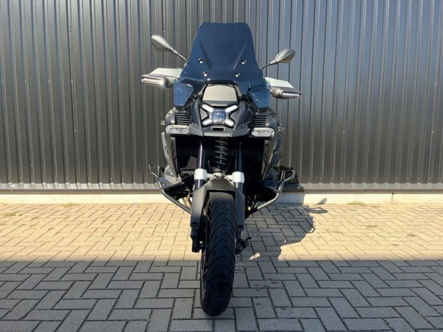 bmw - r-1300-gs-adventure-triple-black