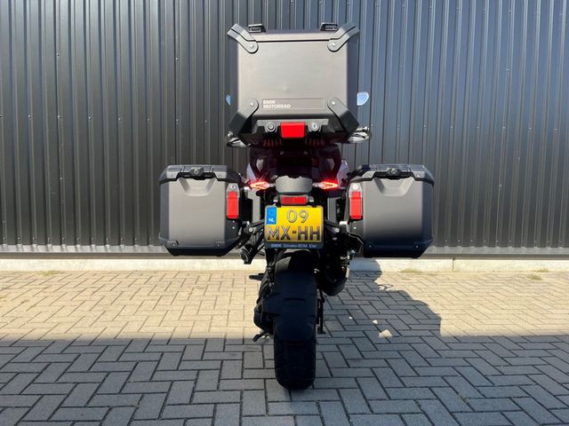 bmw - r-1300-gs-adventure-triple-black