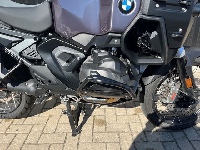 bmw - r-1300-gs-adventure-triple-black
