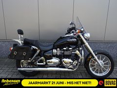 TRIUMPH BONNEVILLE AMERICA