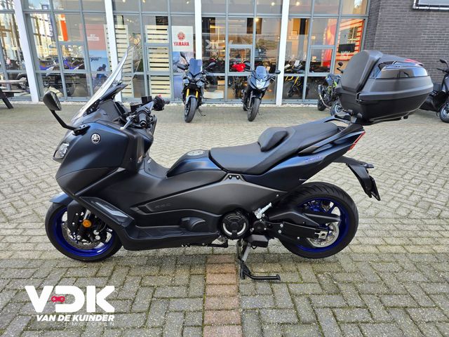 yamaha - tmax-560