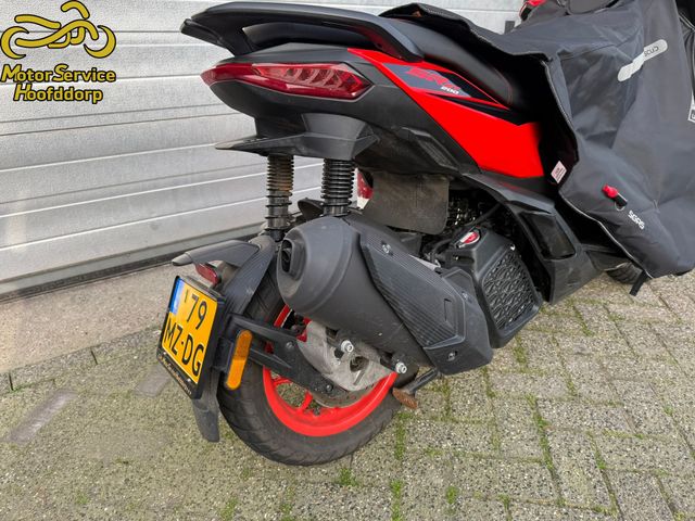 aprilia - sr-gt-200