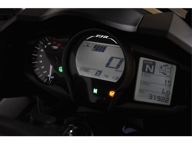 yamaha - fjr-1300-ae