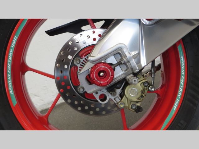 aprilia - tuono--v4-1100-factory