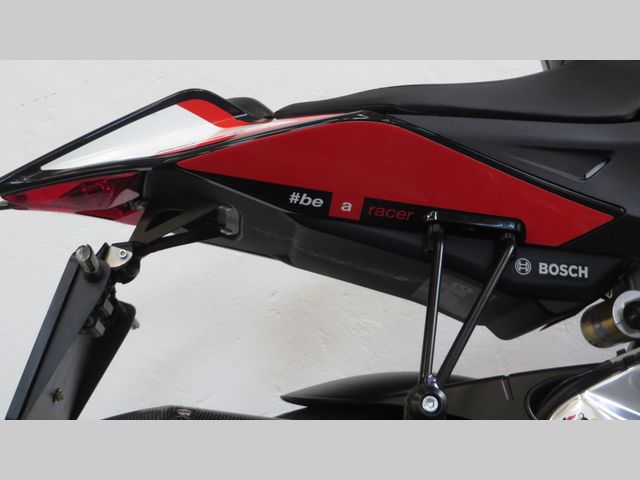 aprilia - tuono--v4-1100-factory
