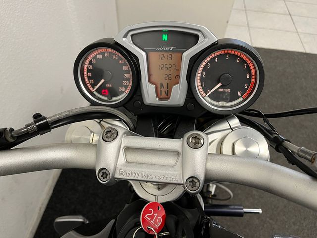 bmw - r-nine-t