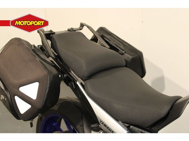 yamaha - tracer-900-abs