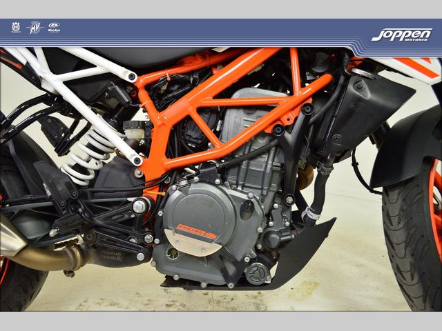 ktm - 390-duke