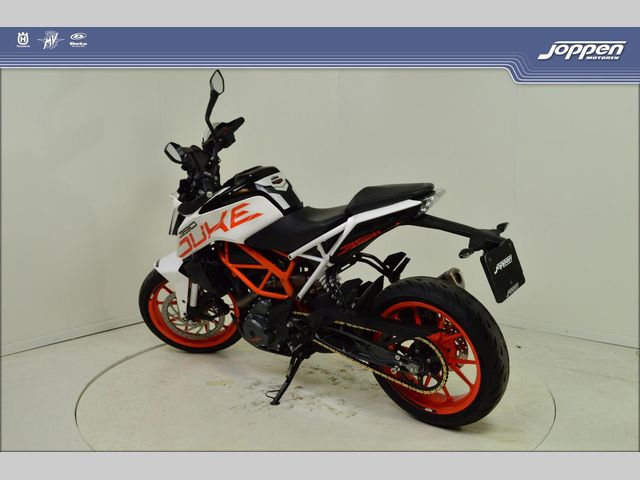 ktm - 390-duke