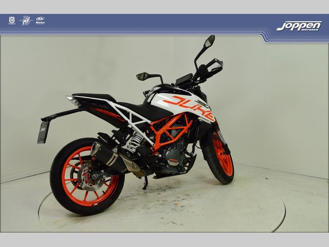 ktm - 390-duke