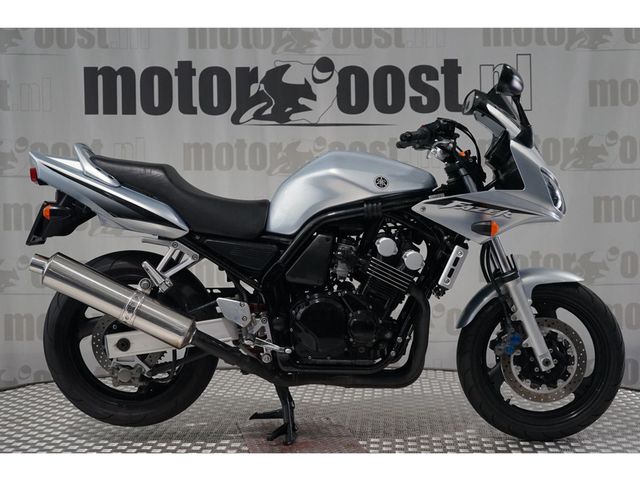 yamaha - fzs-600-fazer