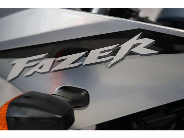 yamaha - fzs-600-fazer