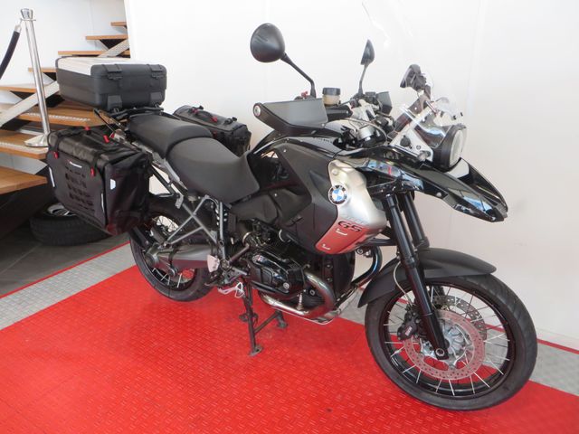 bmw - r-1200-gs-triple-black-edition