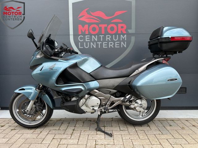 honda - nt-700-v-deauville