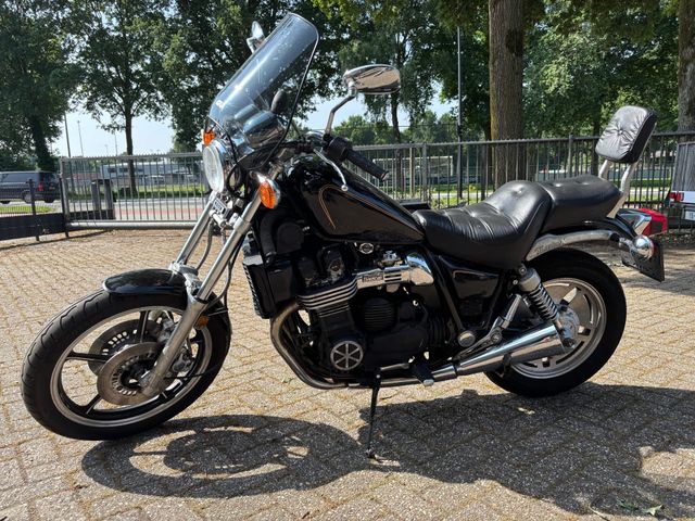 yamaha - xj-700-x-maxim