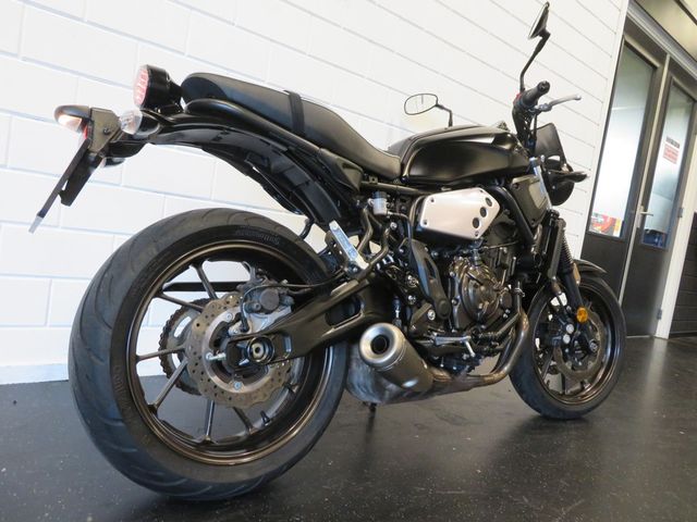 yamaha - xsr-700-abs