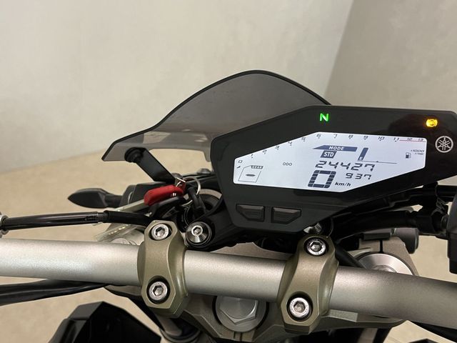 yamaha - mt-09-abs