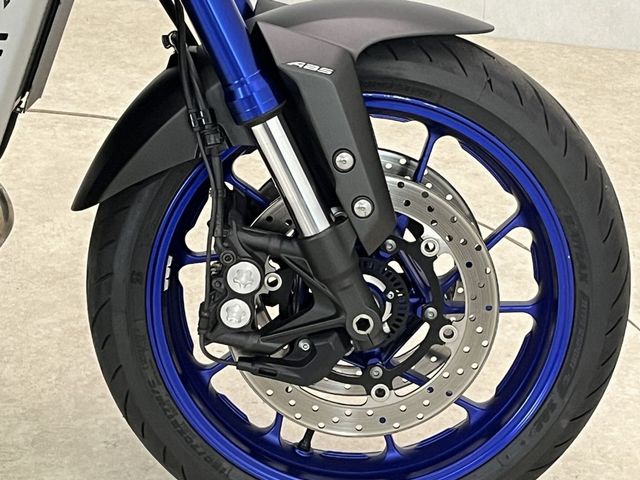 yamaha - mt-09-abs