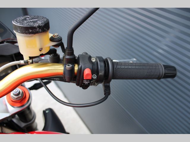 aprilia - tuono