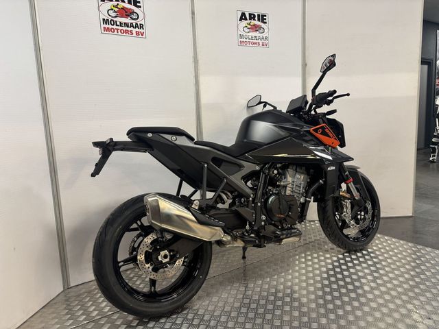 ktm - 990-duke