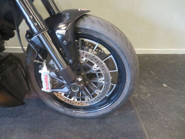 ducati - diavel