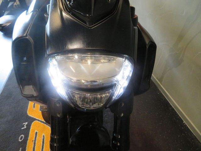 ducati - diavel