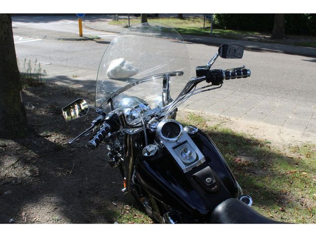 harley-davidson - heritage-softail-classic-flstc