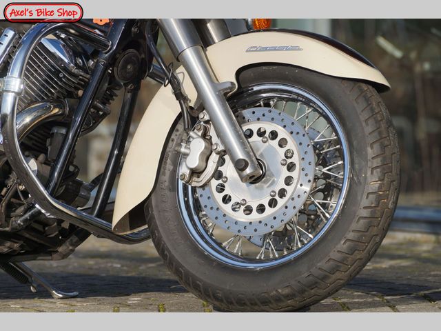 yamaha - xvs-1100-a-dragstar-classic