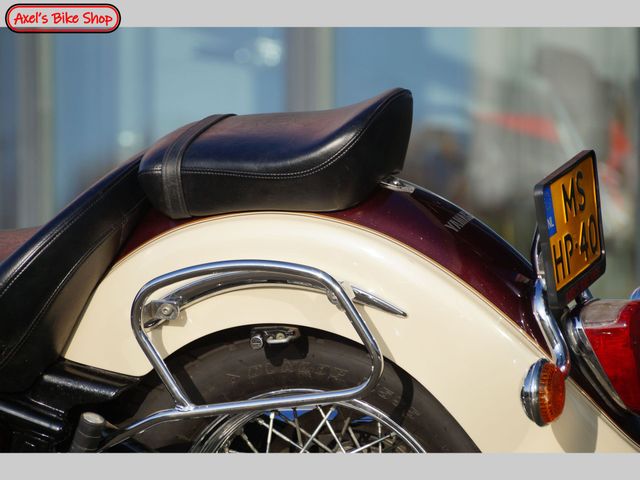yamaha - xvs-1100-a-dragstar-classic
