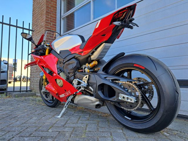 ducati - panigale-v4-r