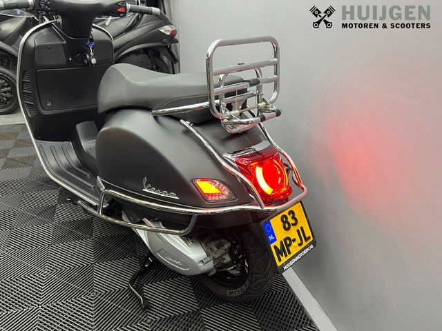vespa - gts-super-tech-300