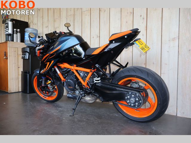 ktm - 1290-super-duke-r-evo