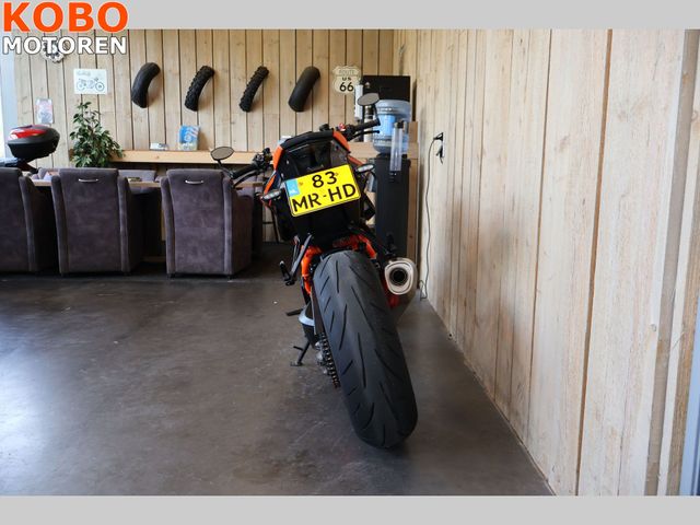 ktm - 1290-super-duke-r-evo