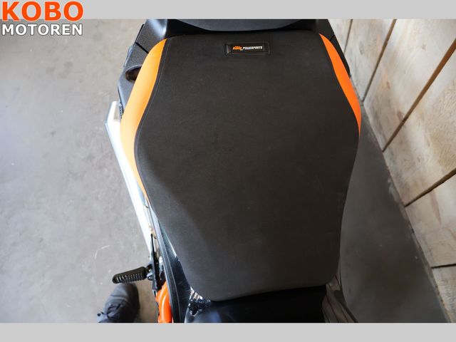 ktm - 1290-super-duke-r-evo