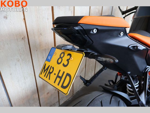 ktm - 1290-super-duke-r-evo