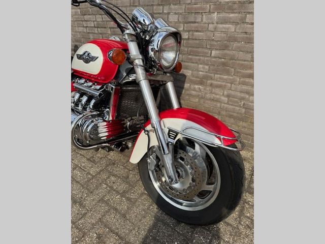 honda - f6-c--gl-1500-valkyrie