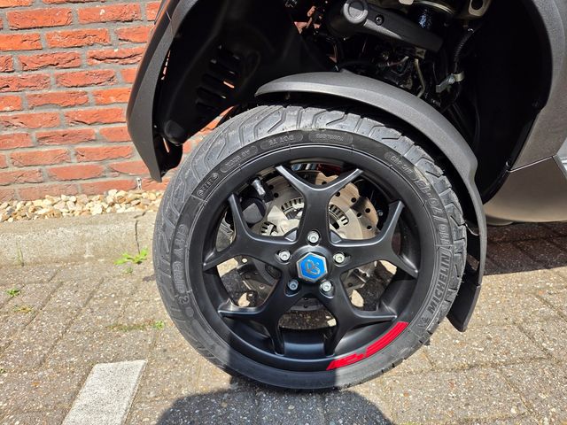 piaggio - mp3-500-sport-hpe-abs-asr
