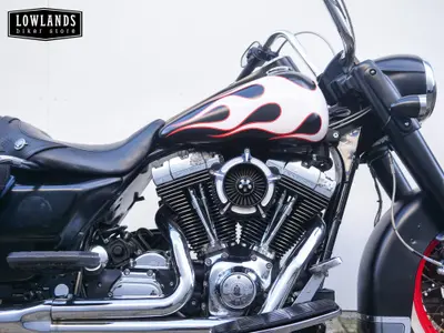 HARLEY-DAVIDSON ROAD KING CLASSIC FLHRCI – foto 3