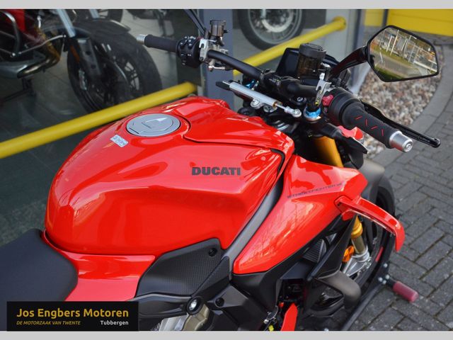 ducati - streetfighter-v4s