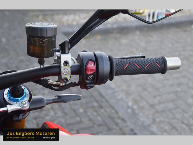 ducati - streetfighter-v4s