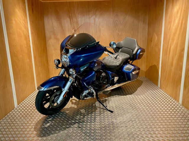 bmw - r-18-transcontinental
