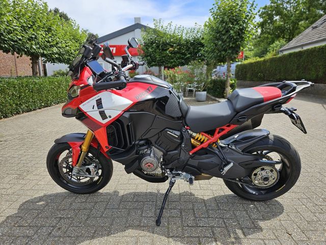 ducati - multistrada-v4-s-pikes-peak