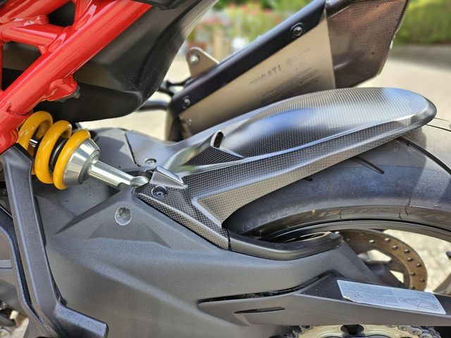 ducati - multistrada-v4-s-pikes-peak