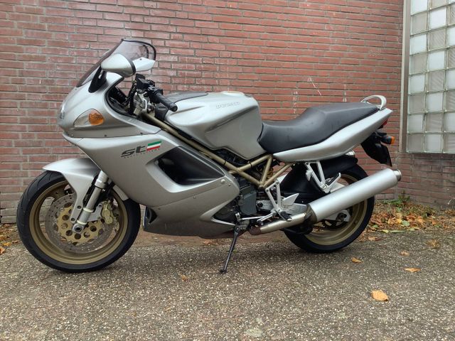 ducati - st-4
