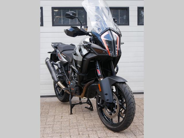 ktm - 1290-super-adventure-s